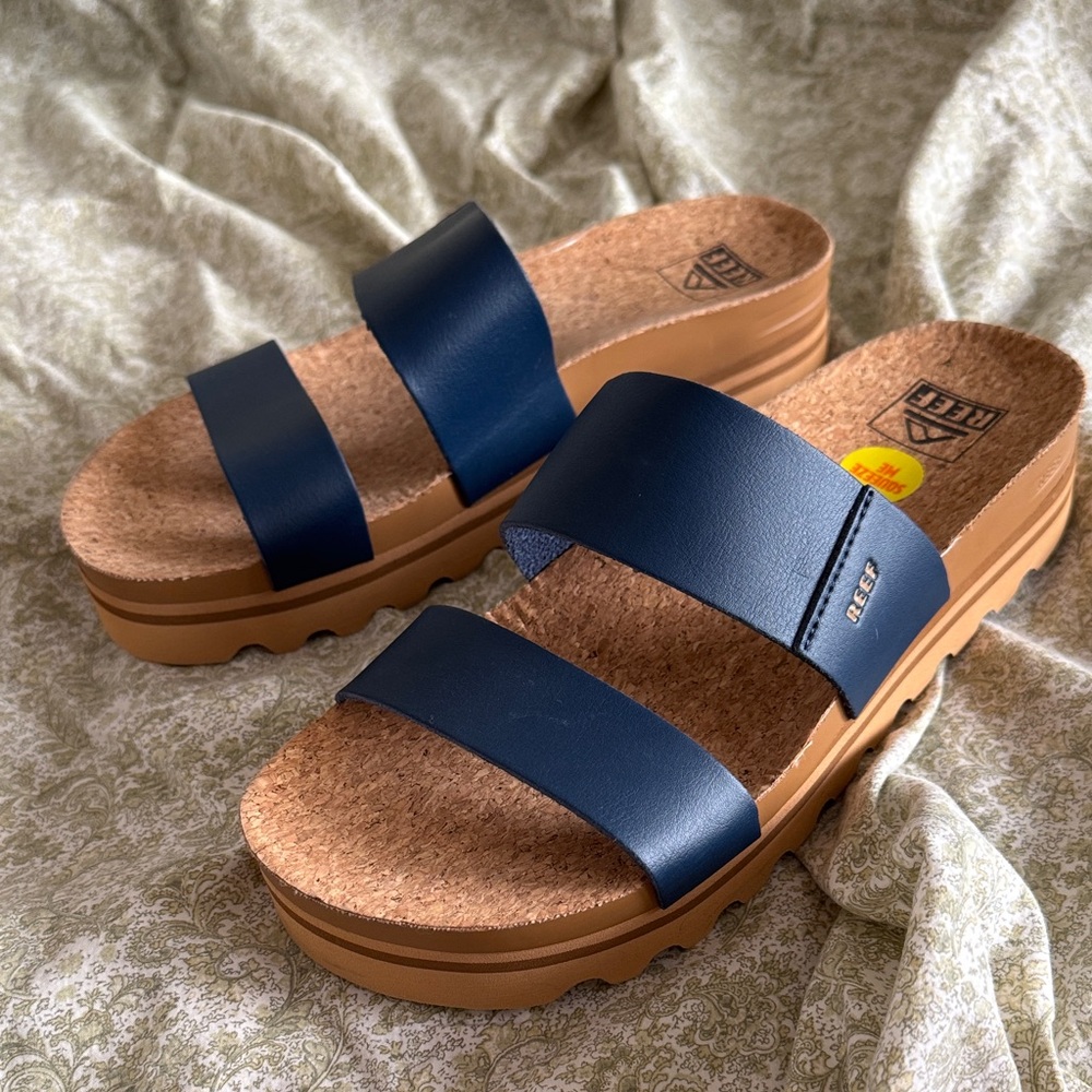 Reef Vista Hi Sandals- discontinued Navy color